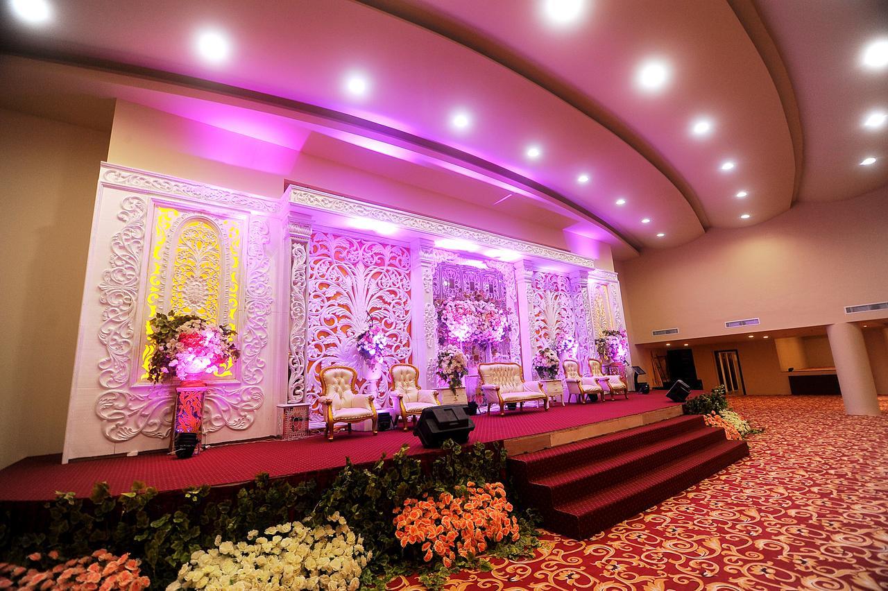 S-One Hotel Palembang Dış mekan fotoğraf