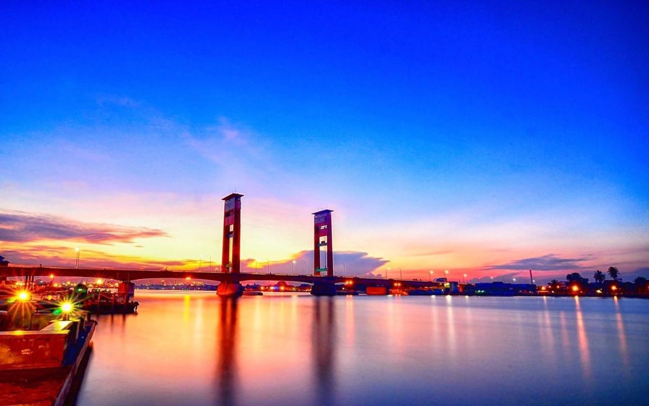 S-One Hotel Palembang Dış mekan fotoğraf